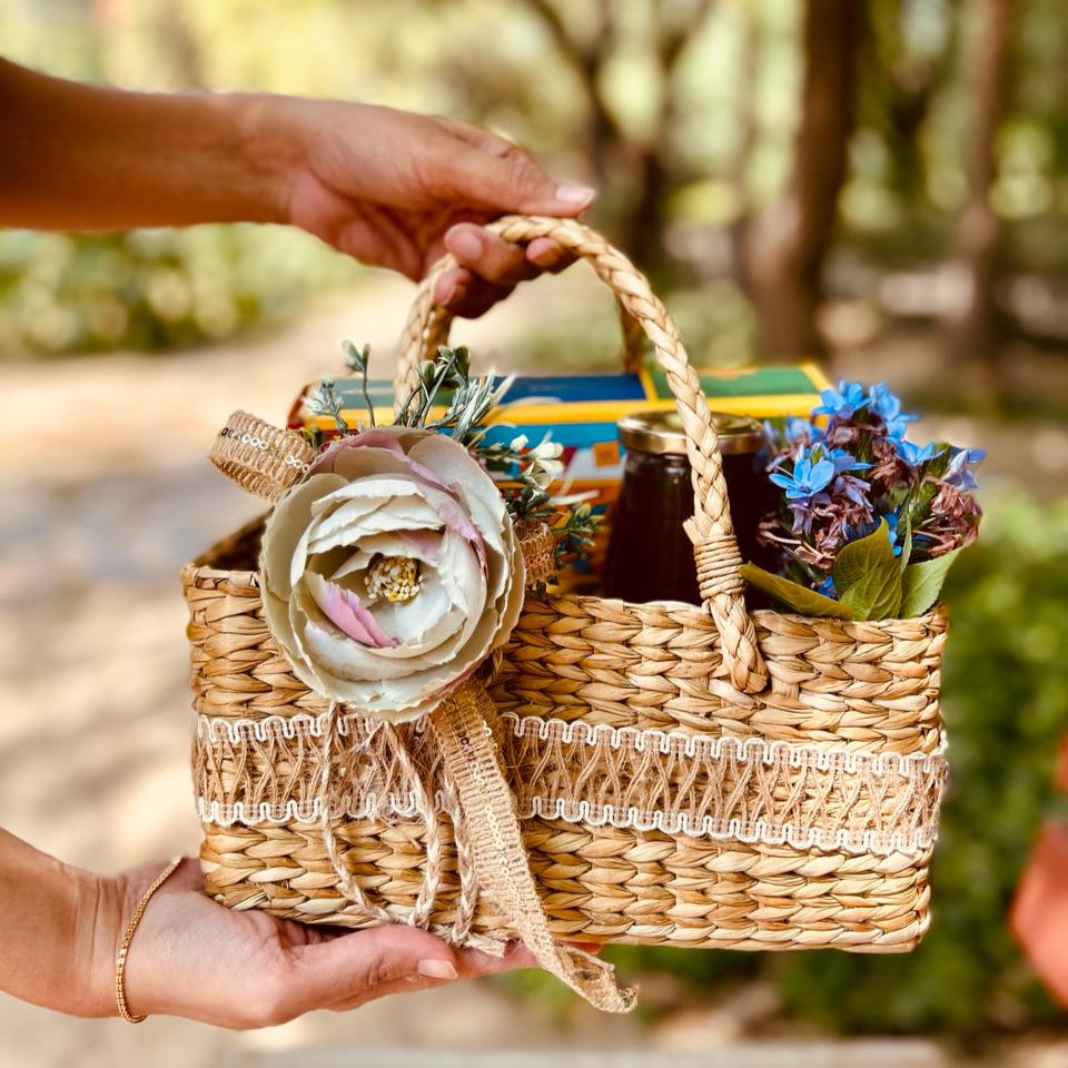 Holi Basket with Phool Gulaal Gift Box